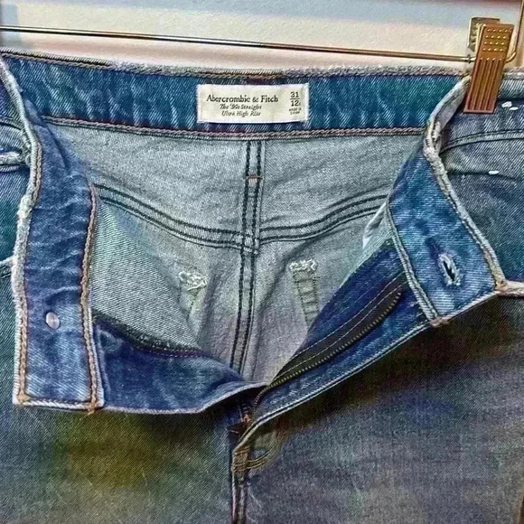 Abercrombie & Fitch The 90s Straight Ultra Rise Women’s Size 12 Short - Picture 4 of 13